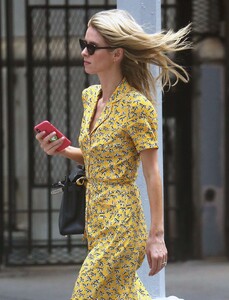nicky-hilton-casual-style-new-york-06-06-2019-1.jpg