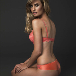 s001-salmon-dorso.jpg
