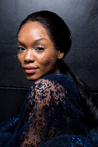 siriano-bks-g-rf19-3987.thumb.jpg.9b5fe4c646368870647793241c3176b8.jpg