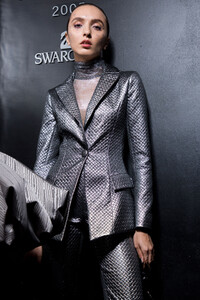 siriano-bks-g-rf19-4021.thumb.jpg.46f194b9ca7e0de7d5787e82e0cd898f.jpg