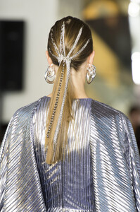 siriano-clp-rf19-0111.thumb.jpg.2d15d4a45e53ddaf479b41845a30beb5.jpg