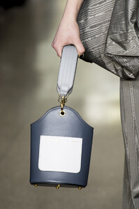siriano-clp-rf19-0156.thumb.jpg.fa509e329bb3b5088a8a914eff2bf303.jpg