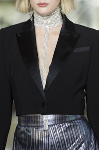siriano-clp-rf19-0582.thumb.jpg.e23e1792854964521ac37a23d7cdf016.jpg