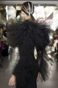siriano-clp-rf19-0818.thumb.jpg.0d1e5b44a373f0774c38d4fc22ed546c.jpg