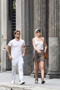 toni-garrn-and-boyfriend-alex-pettyfer-step-out-in-milan-italy-150619_9.jpg