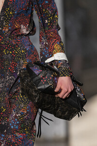 zadig-e-voltaire-clp-rf19-0236.thumb.jpg.f9d8eadbbad2d985bf3fe9beb93e07b5.jpg