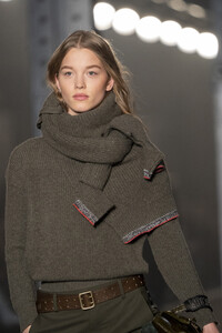 zadig-e-voltaire-clp-rf19-0484.thumb.jpg.92b9d9ad18eae21c795d89172ae7fddd.jpg