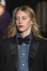 zadig-e-voltaire-clpi-f19-0858.thumb.jpg.6fda292fab8bd86eb2312fba7bfd4835.jpg