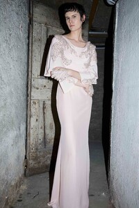 00005-Maison-Francisco-Scognamiglio-Couture-Fall-2019.thumb.jpg.f541b816e3344576365020be42791afa.jpg