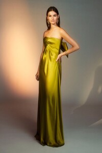 00007-Alberta-Ferretti-Limited-Edition-Couture-Fall-19.jpg