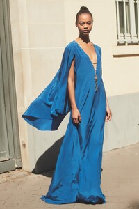 00010-Julie-de-Libran-couture-fall-2019.thumb.jpg.76688e584f61813eaf2f65099fb11a1a.jpg