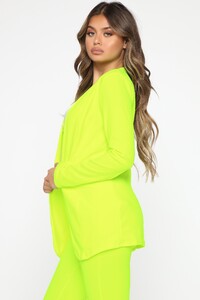 07-09-19_Studio_3_JP_13-15-01_27__ST1551_NeonYellow_RC_0610_JK_JK.jpg