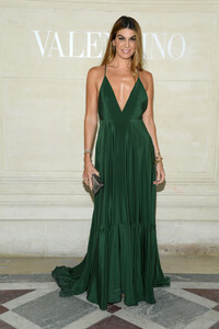 Bianca+Brandolini+Adda+Valentino+Front+Row+08RkrknK8tlx.jpg