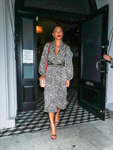 Nicole+Scherzinger+outside+Craig+Restaurant+Rqly5x1XdtUx.jpg