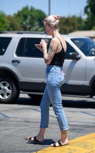       ire120719BZNimage6.jpg
