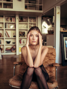 1303548552_LizaGorevalova_Jean-PhilippeLebee(1).thumb.jpg.299216f53aad03d239448b08cf8fb937.jpg