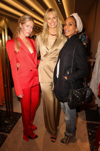 Karolina+Kurkova+Celebrate+40+years+Best+Vogue+VLcVa4WdyrFx.jpg