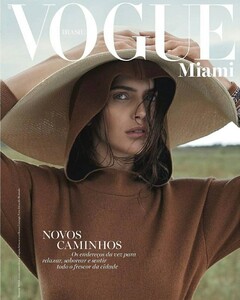 Amanda Wellsh-Vogue Miami-Brasil.jpg