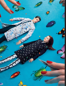 174337666_Cattelan__Ferrari_Kenzo_Fall_Winter_13_14_02.thumb.png.05c2f069c2dd87ce9bfd2f287e4f332c.png