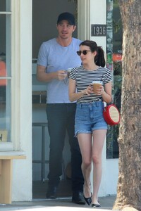        rob190719BZNimage128.jpg
