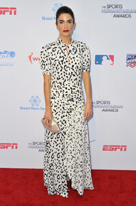 Nikki+Reed+5th+Annual+Sports+Humanitarian+XK52BYgRklux.jpg