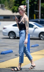       ire120719BZNimage10.jpg