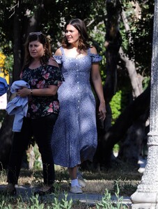        moo250719BZNimage110.jpg