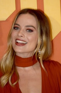        rob300719BZNimage109.jpg