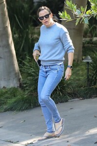       jen130719BZNimage3.jpg