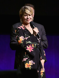 Linda+Hamilton+CinemaCon+2019+Paramount+Pictures+uaE-m_Iqcacx.jpg