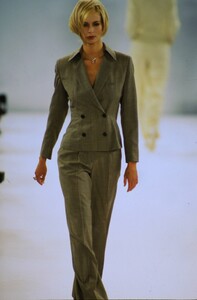 1974922838_niki(2).thumb.jpg.8cf7385c7ff058a2cc32462dc4e4812c.jpg