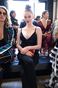       tho030719BZNimage130.jpg