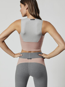 3-michi-aura-crop-top-sports-bras-rose-quartz.jpg