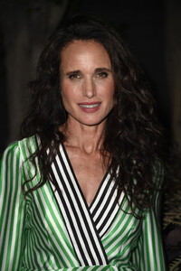 Andie+MacDowell+Women+Brain+Health+Initiative+KePZTTHRhG1x.jpg