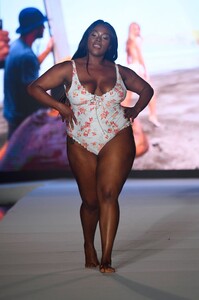 [1162062136] 2019 Sports Illustrated Swimsuit Runway Show During Miami Swim Week At W South Beach - Runway.jpg