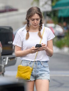       liz100719BZNimage5.jpg