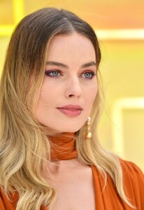        rob300719BZNimage107.jpg