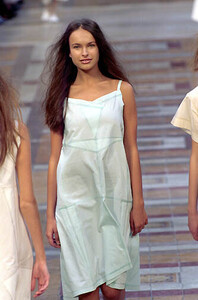 Issey Miyake spring 2000.jpg
