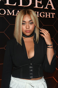 Jordyn+Woods+Bulgari+Celebrates+Launch+New+yNsSqfOUnSEx.jpg