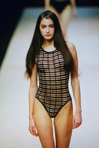 889804976_korina(5).thumb.jpg.f251d9c21ae060ca766c18d51f02edcf.jpg