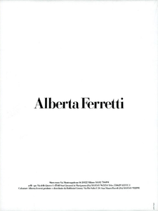 Alberta_Ferretti_Spring_Summer_1985_01.thumb.png.24283fabca05cab96b001e82ba77c297.png