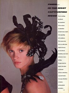Avedon_Vogue_US_October_1984_02.thumb.jpg.57c0842e9abf088be391e2896be19bac.jpg