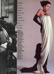 Avedon_Vogue_US_October_1984_16.thumb.jpg.6164574b562cd207708f0742cfb482de.jpg