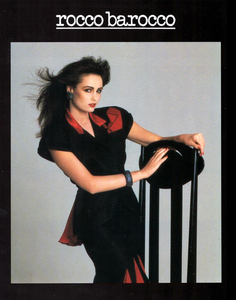 Bailey_Roccobarocco_Spring_Summer_1985_04.thumb.png.1516e6419e0aa1637f23f1b840490a40.png