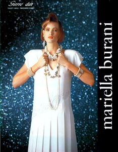 Caminata_Mariella_Burani_Spring_Summer_1985_08.thumb.png.b4861d9f81de9999e611c1a8965f7629.png