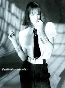 Demarchelier_Vogue_Italia_January_1985_04.thumb.png.a44bd0638152c813f02cea267aa8e8e0.png