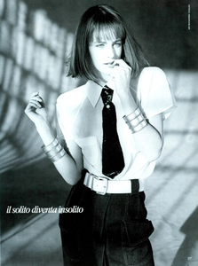Demarchelier_Vogue_Italia_January_1985_04.thumb.png.be7a3c115b54eaf62d76b081cd5c6b65.png