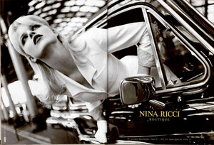 Eva_Issermann_Nina_Ricci_Spring_Summer_1996_02.thumb.jpg.a959ad580173c927694963af668d7c00.jpg