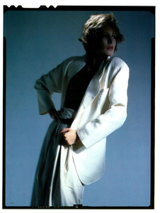 Hiro_Vogue_Italia_January_1985_07.thumb.png.55fd8180e97b0d40dd85a80efeee54a3.png