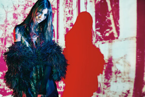 Karlie_Sorrenti_Nina_Ricci_Spring_Summer_2008_04.thumb.jpg.70f61d1d84fa678c058b23e9f2710d35.jpg